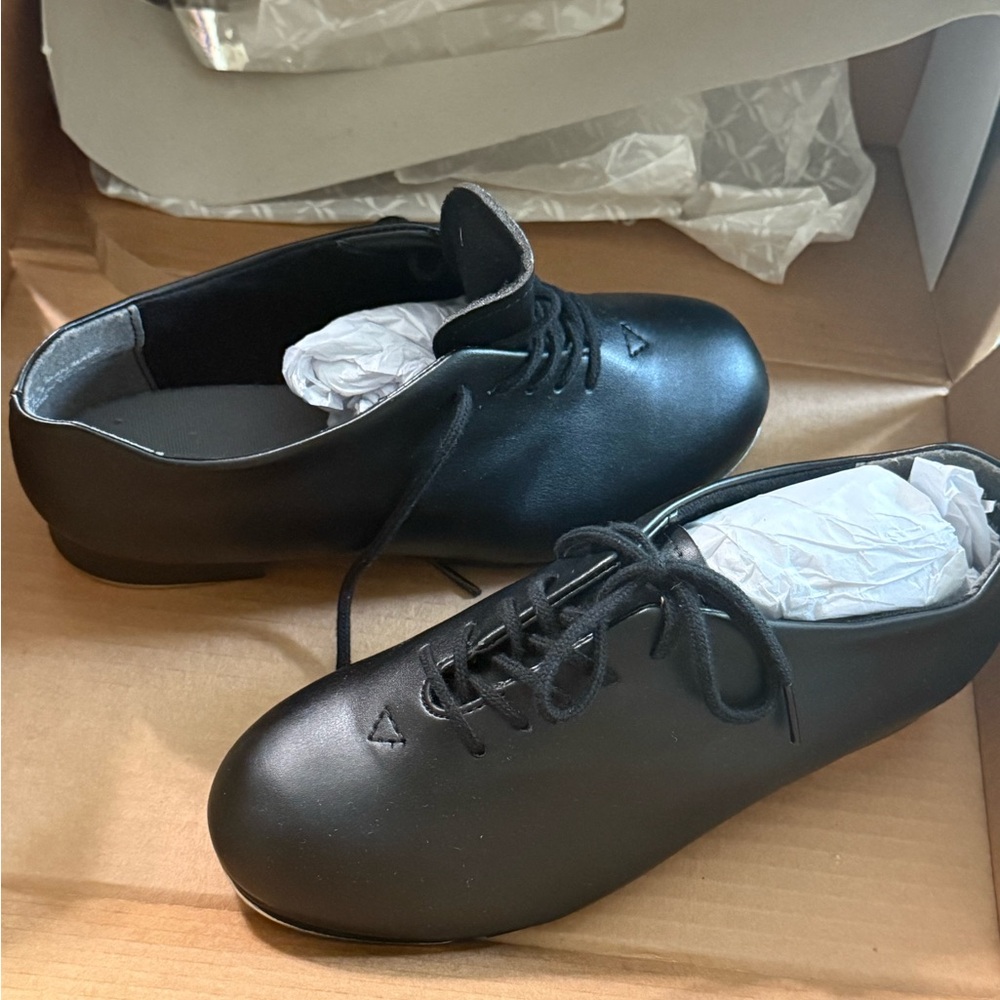 Girls Black Tap Shoes